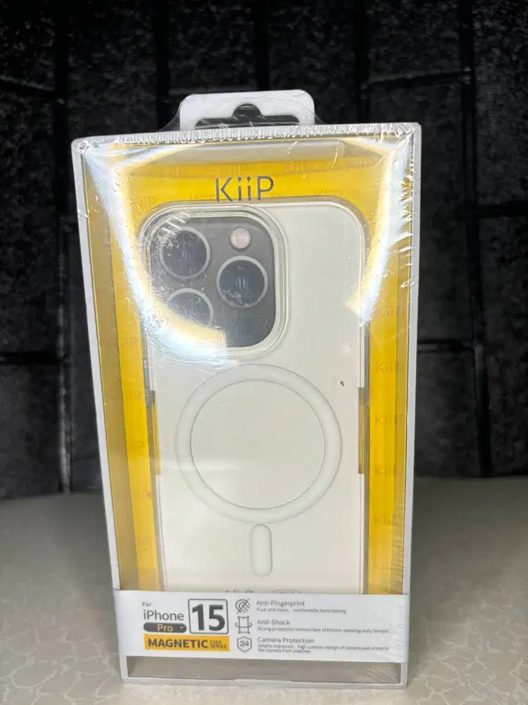 Aksesoris iPhone 16 Pro Max Anti Spy Tempered Glass & Case Murah