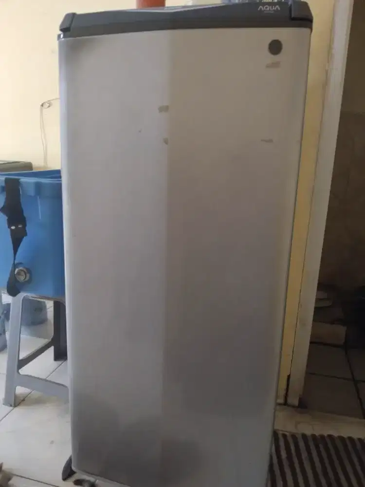 Kulkas 1 pintu bekas