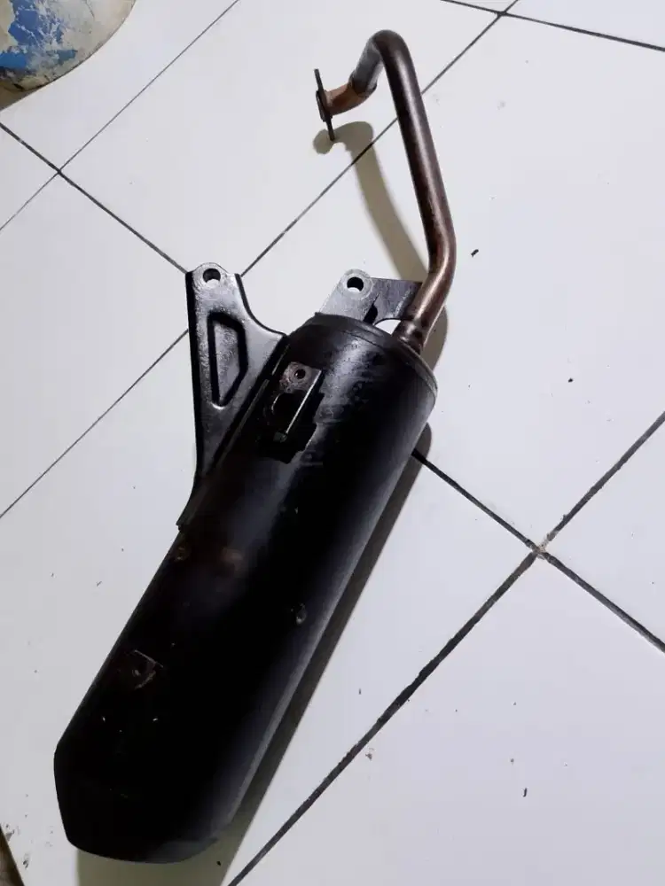 Knalpot ori bekas scoopy donat 2019