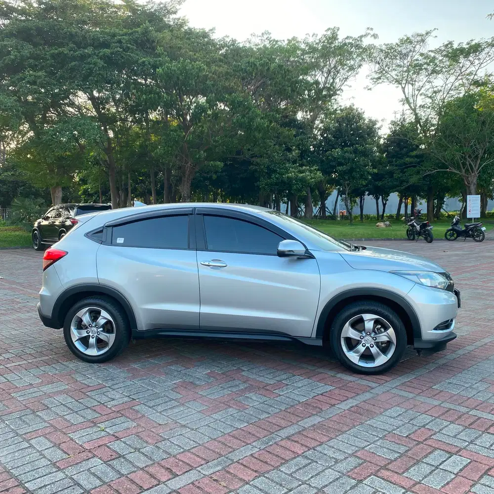 Honda HR-V E 1.5 AT 2017 TDP 30jt