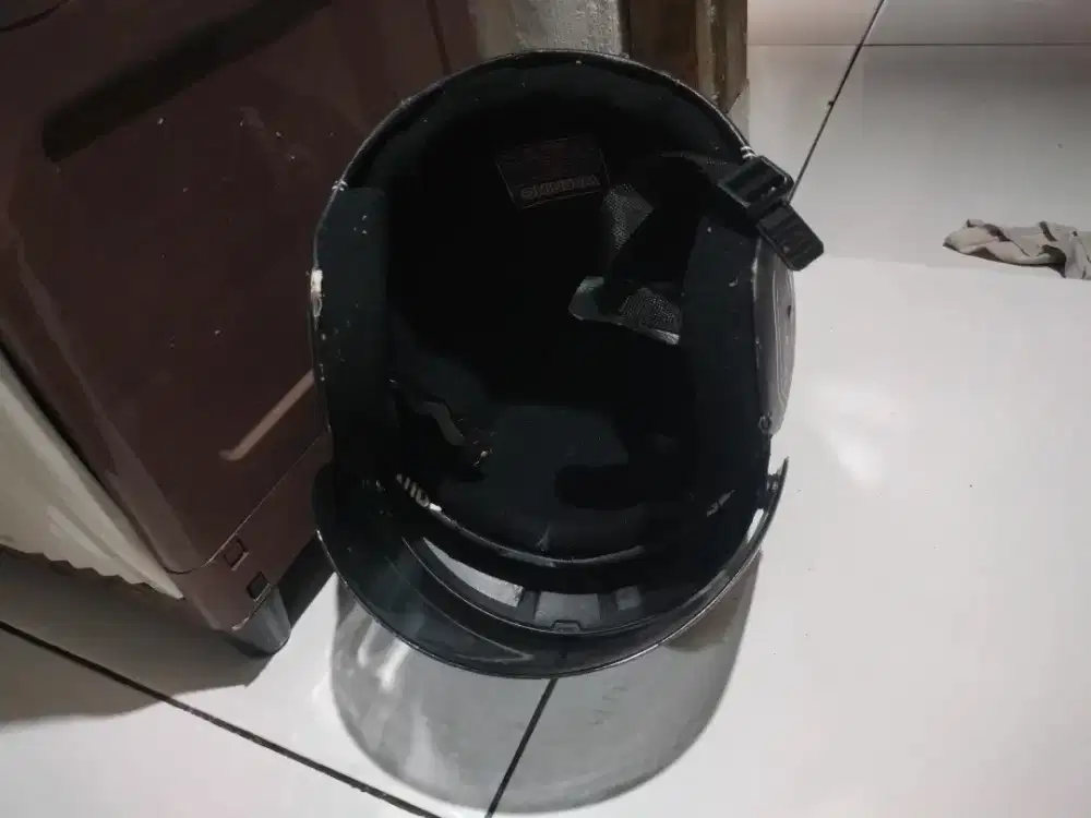 Dijual helm bekas