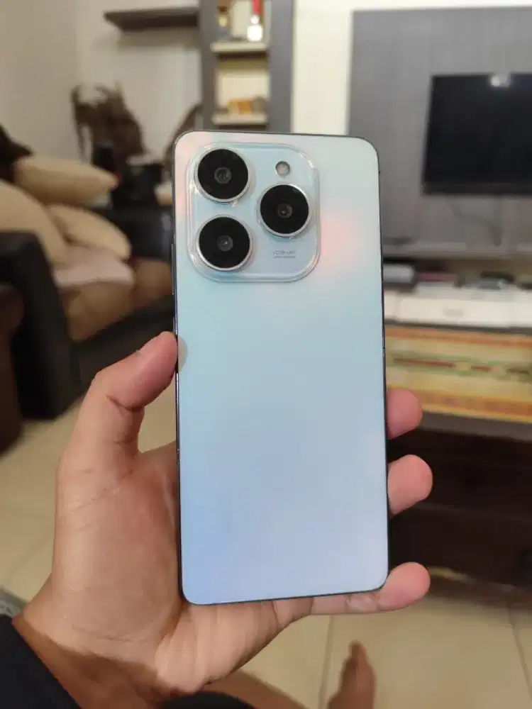 Tecno Spark 20 PRO 8/256