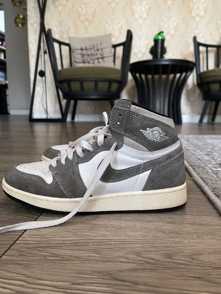 DI JUAL AIR JORDAN