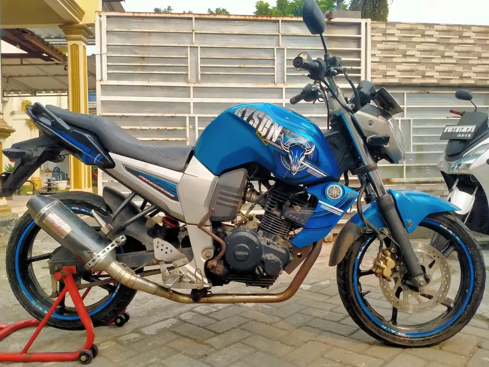 Yamaha Byson lengkap motor sehat walafiat keterangan detail dibawah