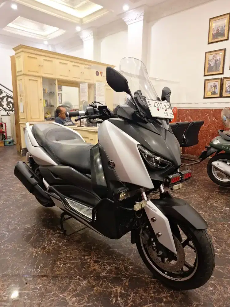 HUB CE KOM DP PROMO XMAX 2018 MOTOR GRES KM RENDAH PAJAK HIDUP