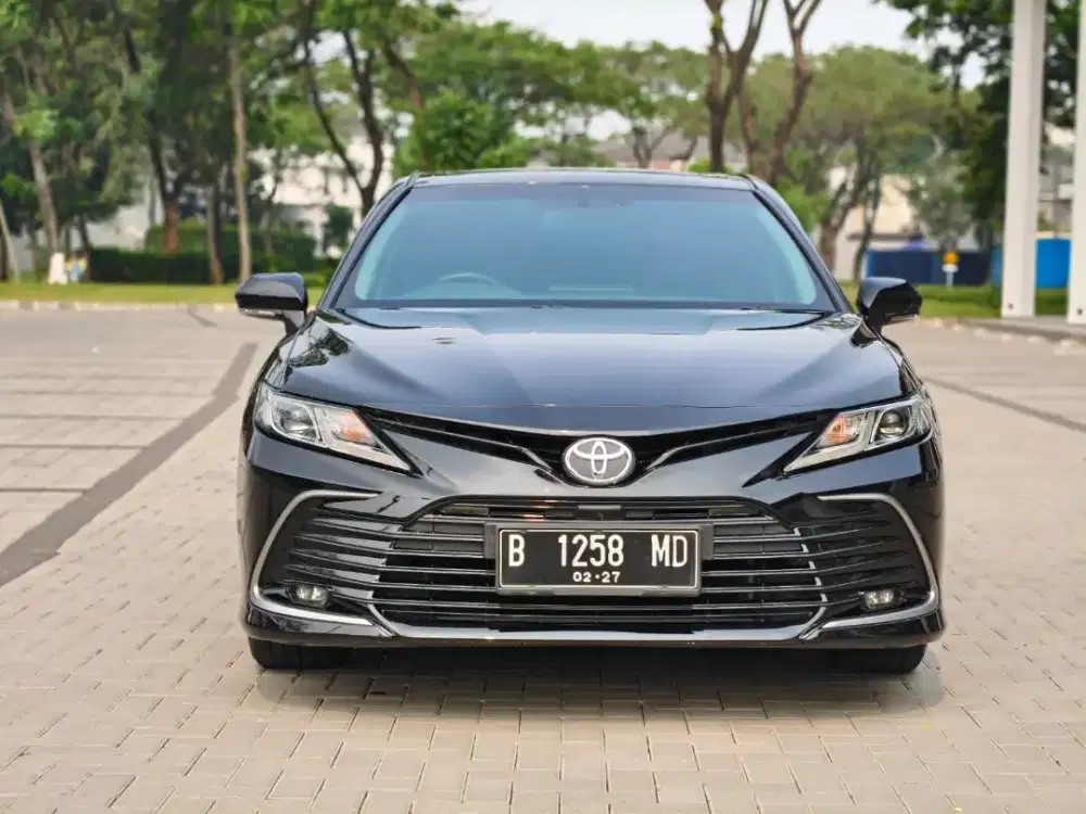 TOYOTA CAMRY 2.5 V AT 2021 / 2022