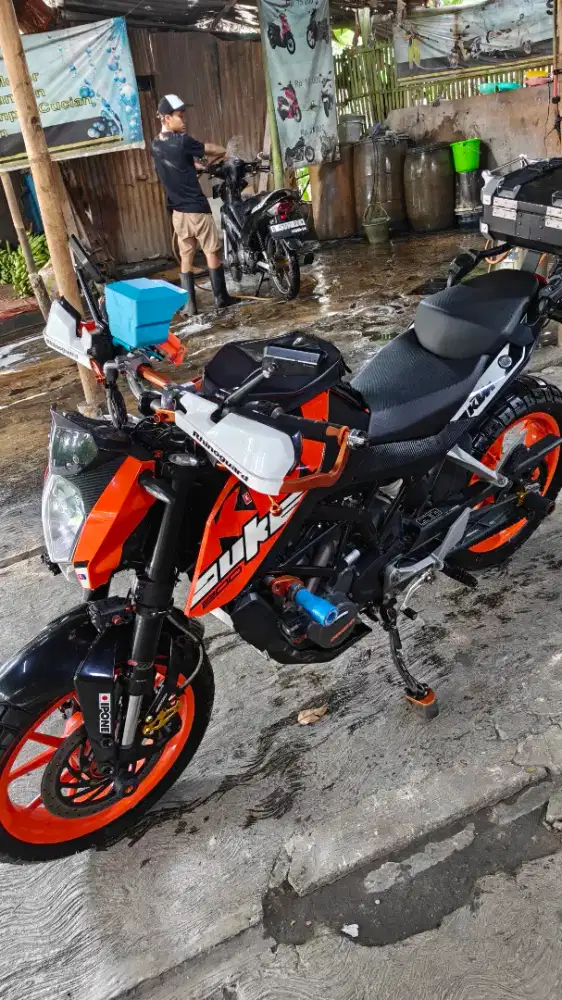 KTM Duke 200 Modif Touring - Low KM Tahun 2019