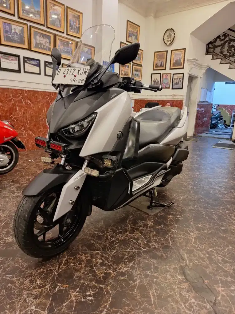 HUB CE KOM DP PROMO XMAX 2018 MOTOR GRES KM RENDAH PAJAK HIDUP
