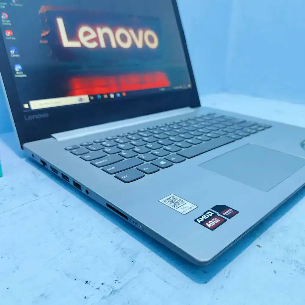 Laptop Gaming Lenovo Ideapad Slim Ram 4GB Siap pakai Win 10 Dual VGA