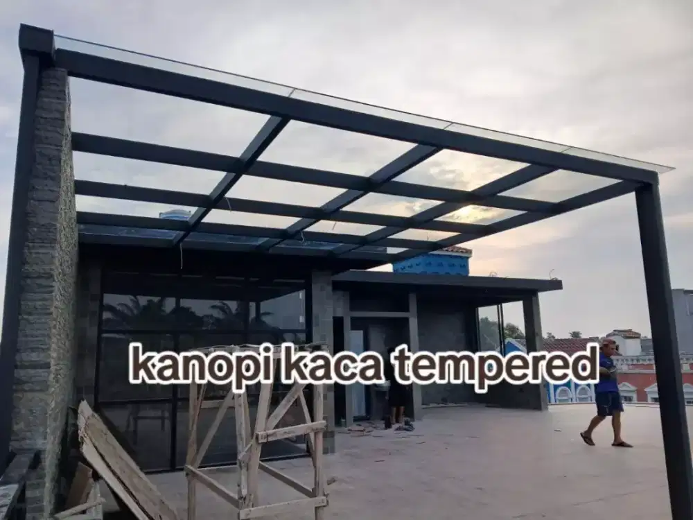 Kanopi atap kaca