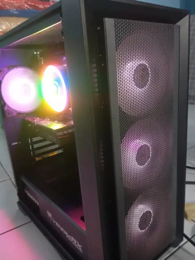 PC AMD RYZEN 5 5600 VGA GTX 1650 RAM 16GB