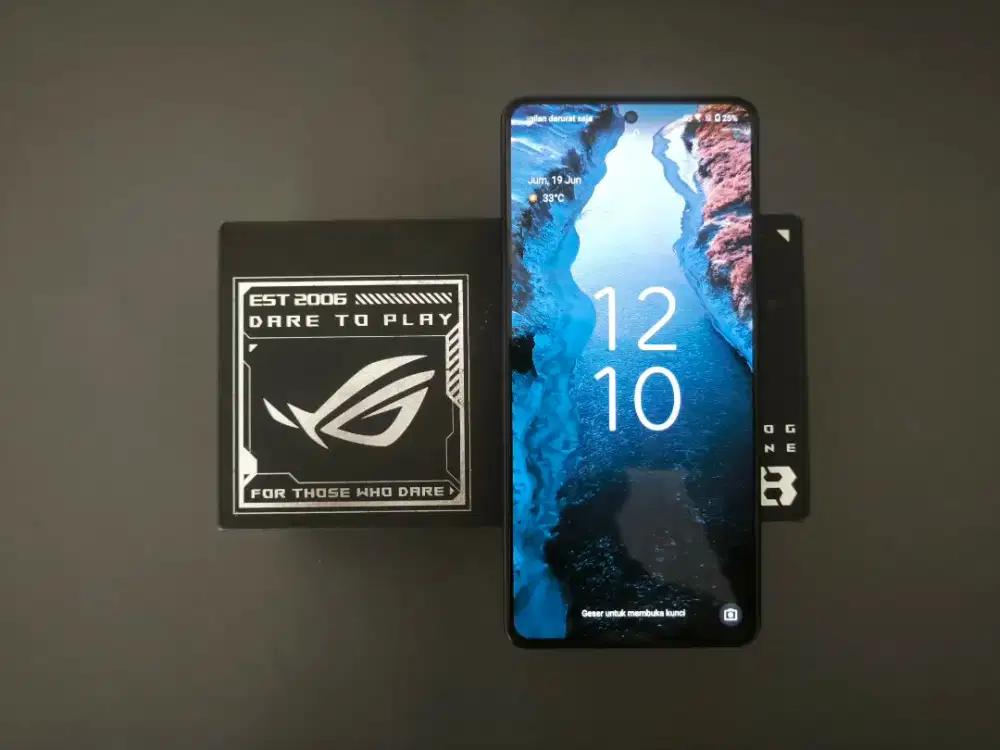 Asus Rog Phone 8 12/256 - Fullset, Ex Garansi Resmi