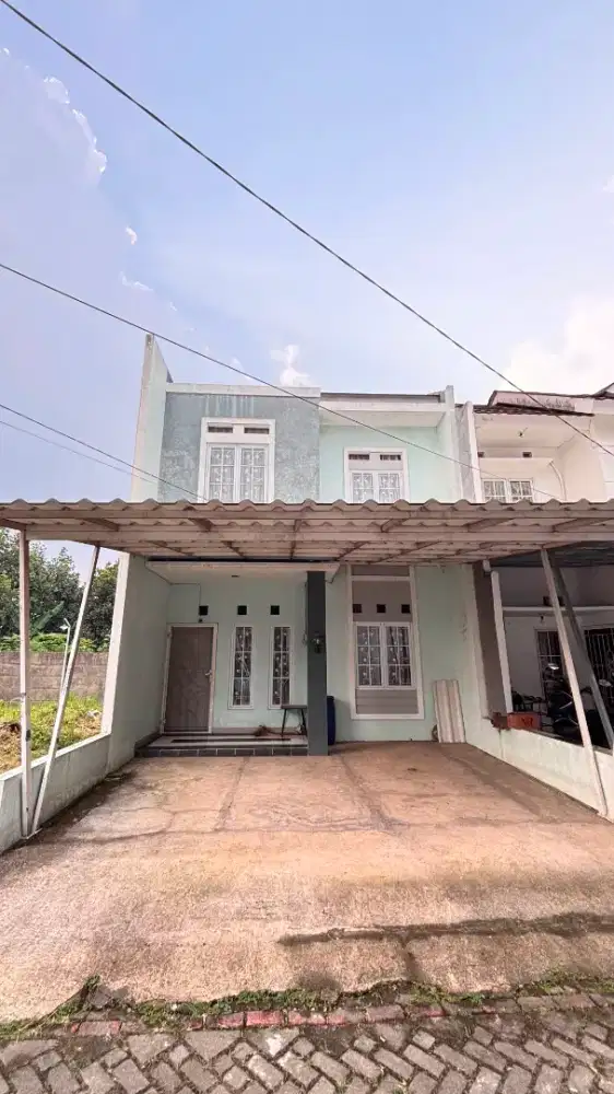 DIJUAL RUMAH PERBATASAN TANGSEL BU JUAL CEPAT