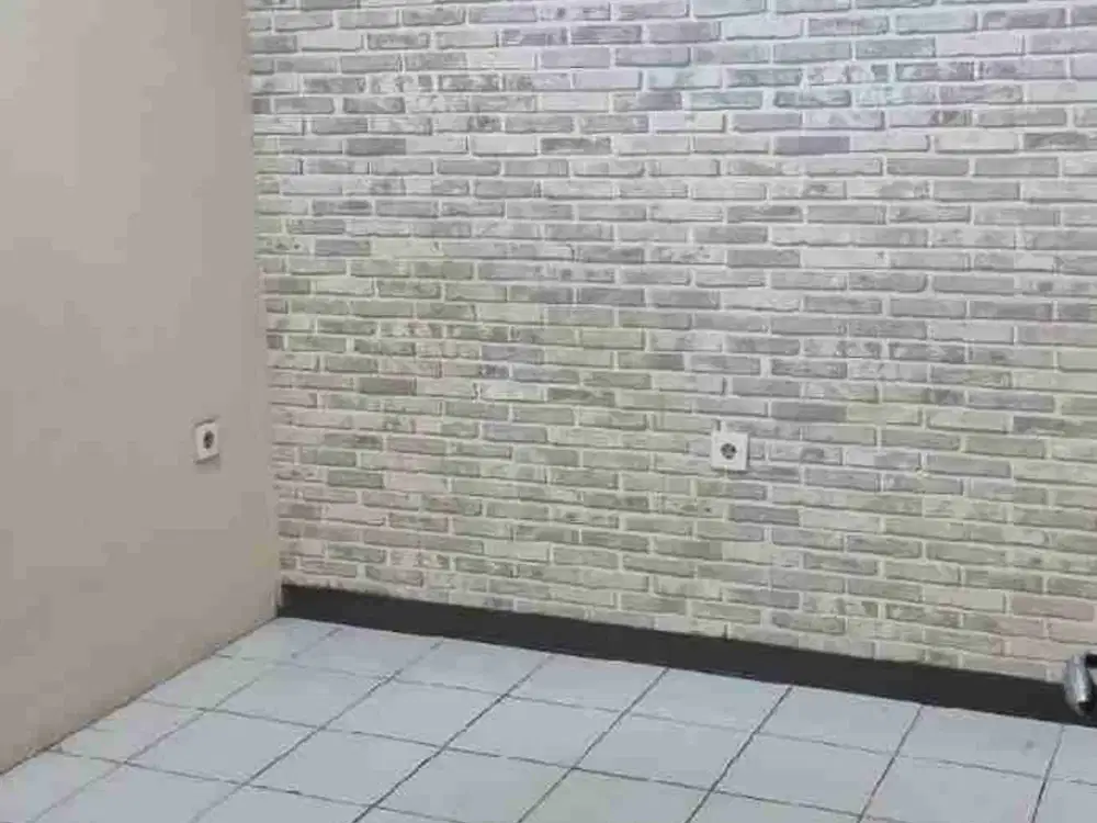 di sewakan ruko 3 lt hadap jalan