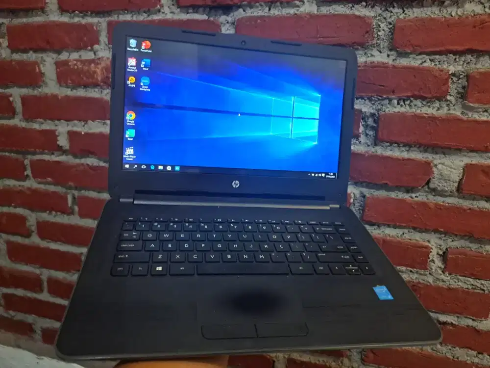 Laptop HP 240 G5