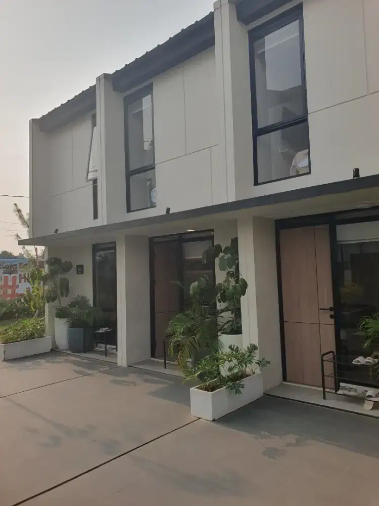 Di sewakan Rumah dengan fasilitas premium