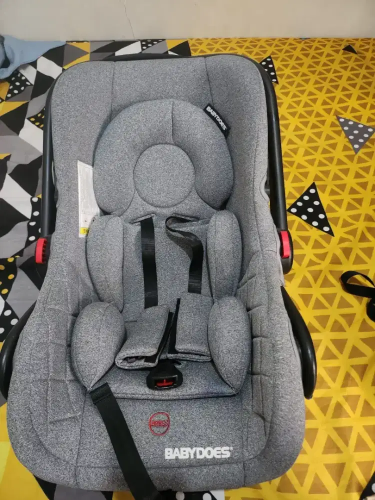 Carseat babydoes
