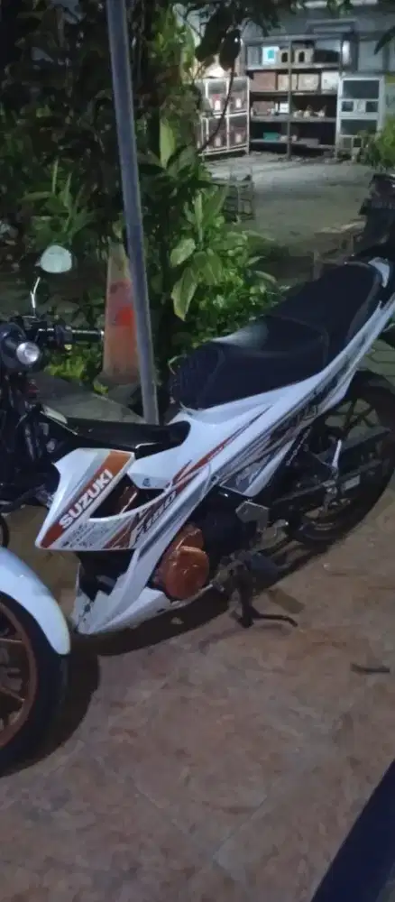 Di jual suzuki satria fu spesial edition tahun 2015