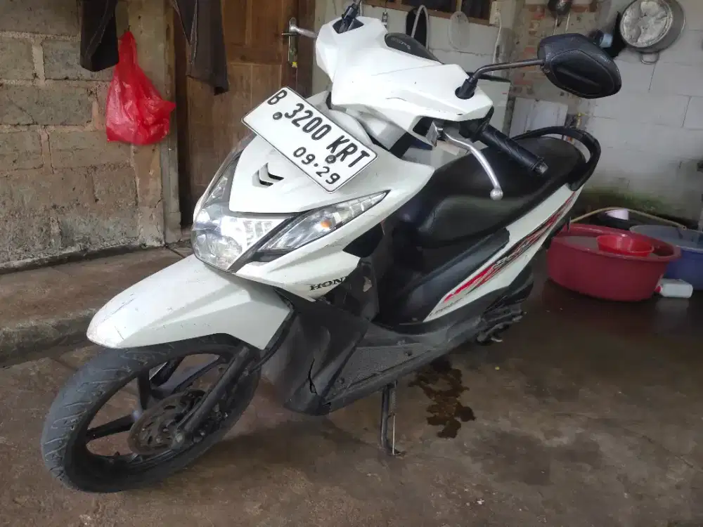 JUAL HONDA BEAT FI 2014 NEGO TIPIS