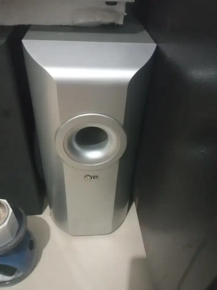 Sub woofer LG normal