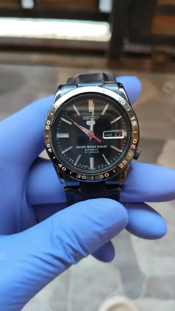 Seiko 5 SNKE03K1