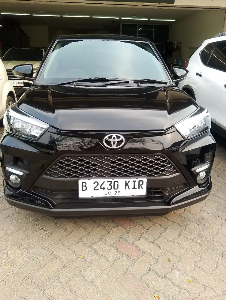 RAIZE 2023 1.0  G UP GR CVT/AT HITAM