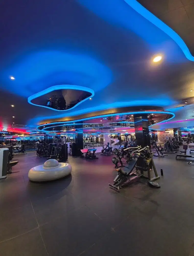 Coach personal trainer cowok wajib muscle dan pengalaman