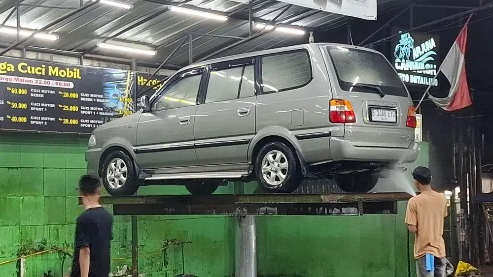 Toyota Kijang 2003 Bensin