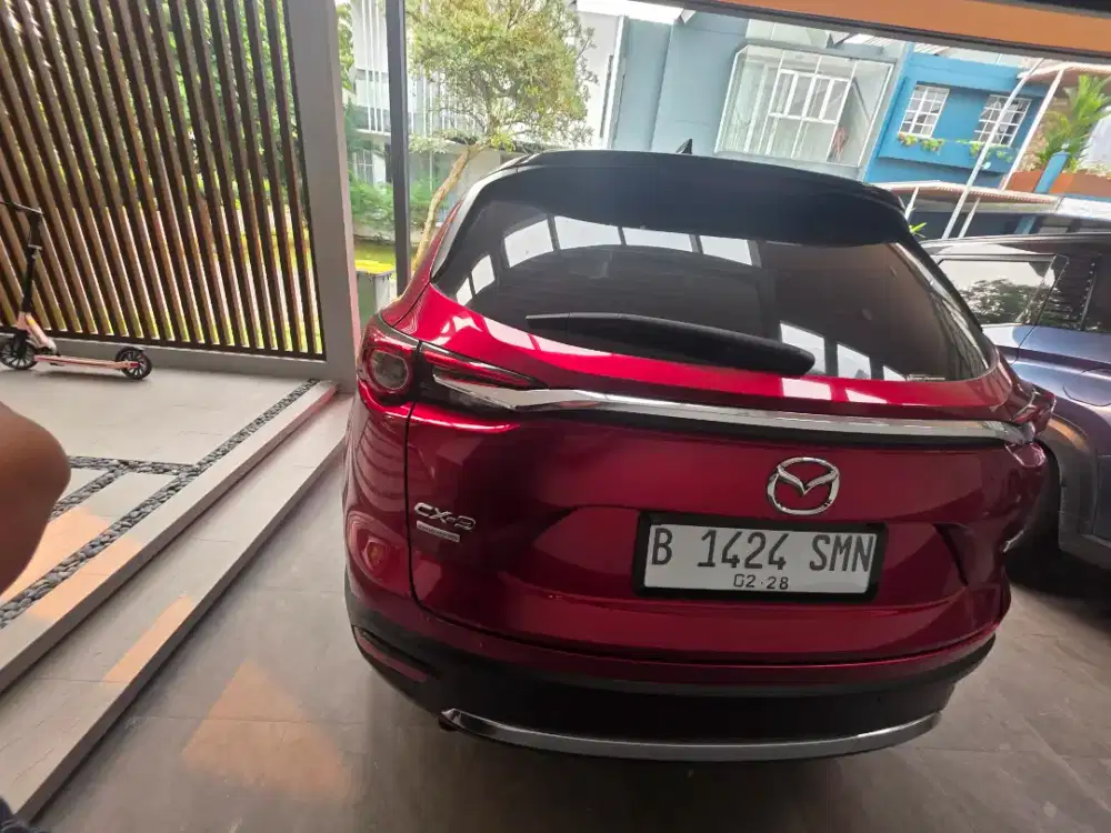 Mazda CX 9 Merah
