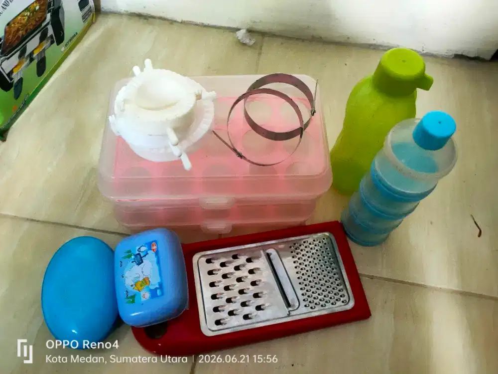 PERLENGKAPAN DAPUR