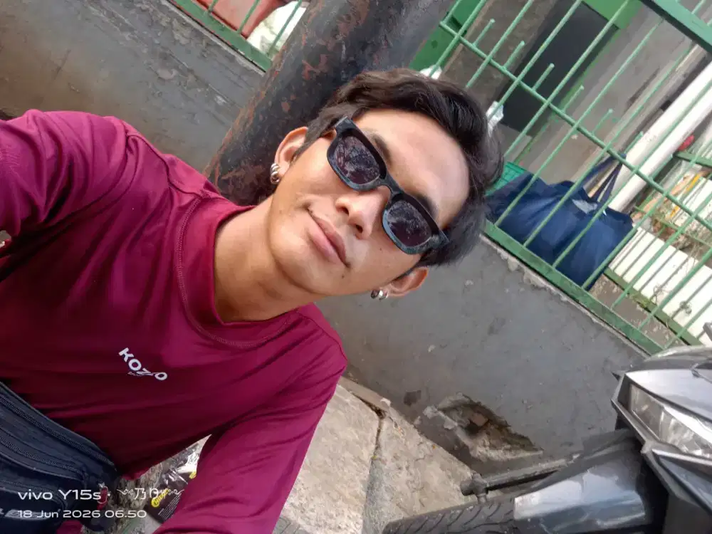 Mencari pekerjaan apa saja