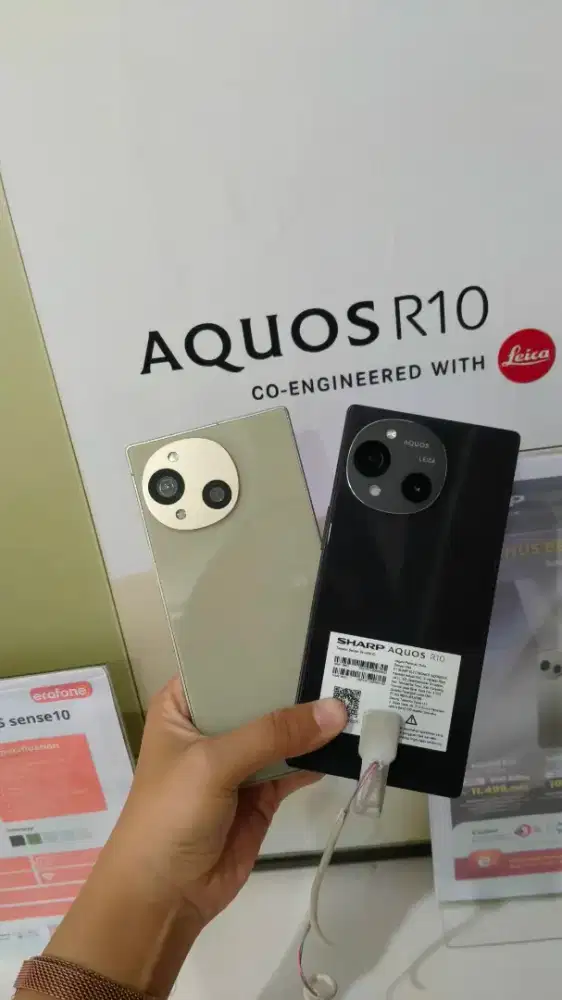 Sharp Aquos R10 & sharp Aquos Sense10