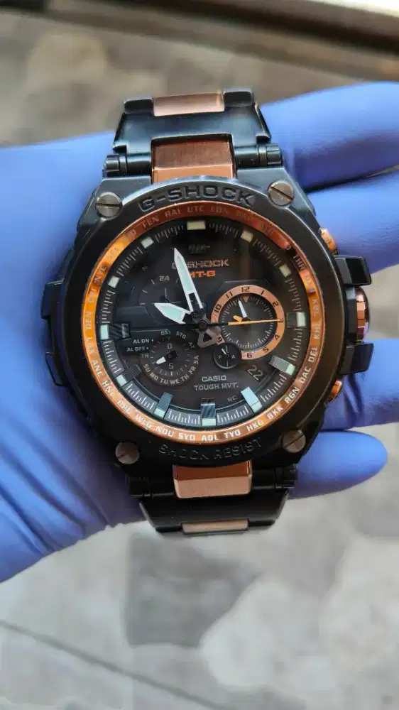 Jam Tangan Casio G-Shock MTG-S1000BD-5ADR