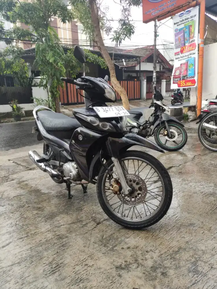 YAMAHA JUPITER Z ROBOT 2010