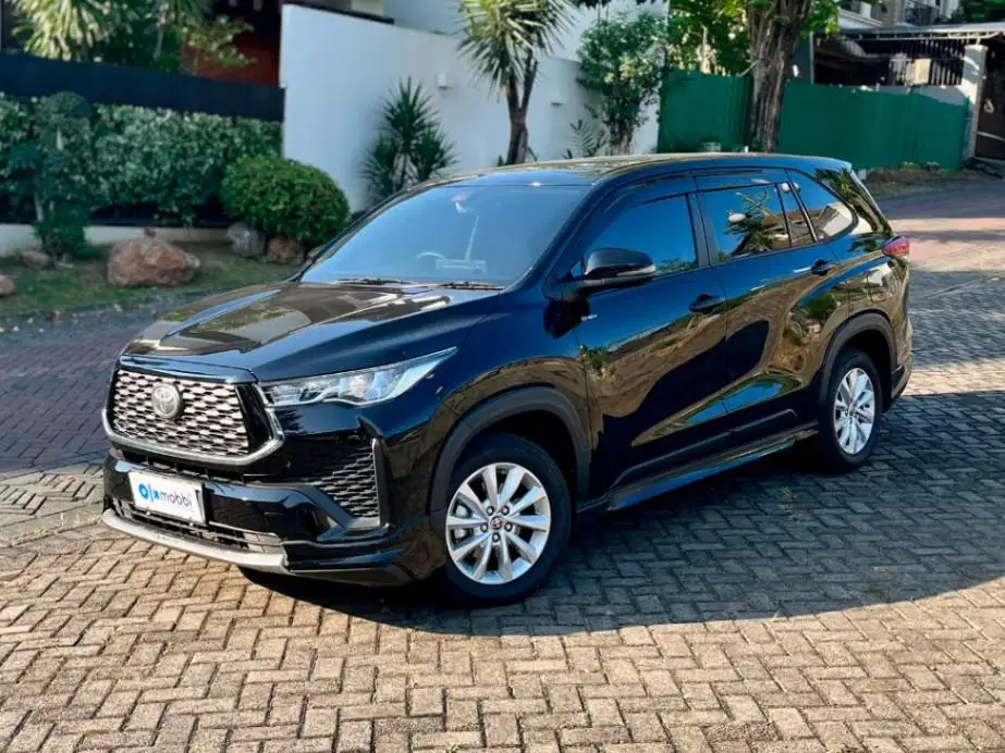 KIJANG INNOVA ZENIX 2.0 V HV CVT MODELLISTA HYBRID MATIC 2025