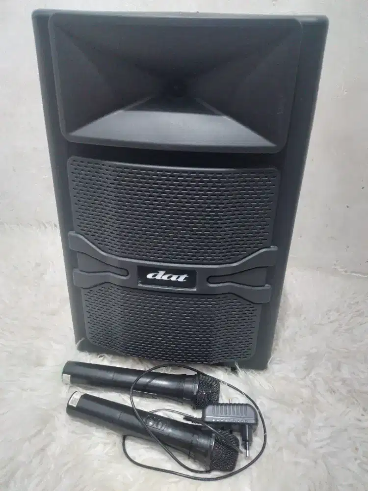 Speaker murah msih seperti baru masih ada dus