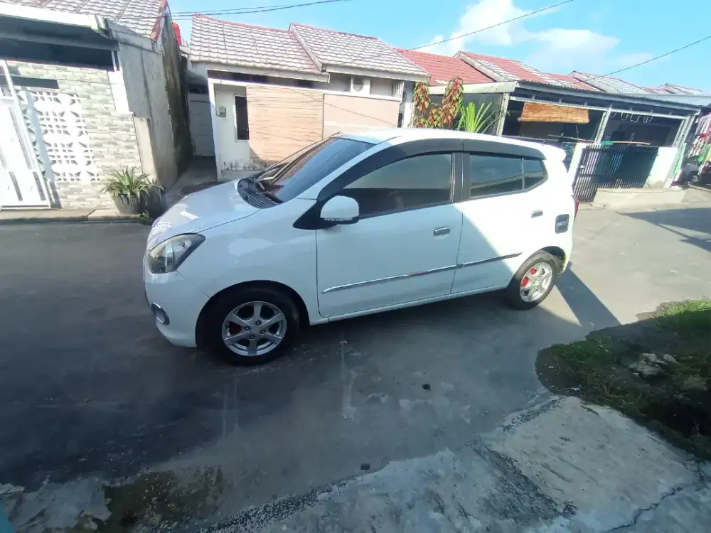 Daihatsu Ayla 2013 matic tipe X