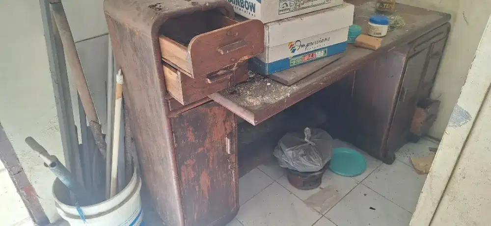 Meja Biro Tulis Jati Kuno Asli Lawasan  – Model Art Deco Antik