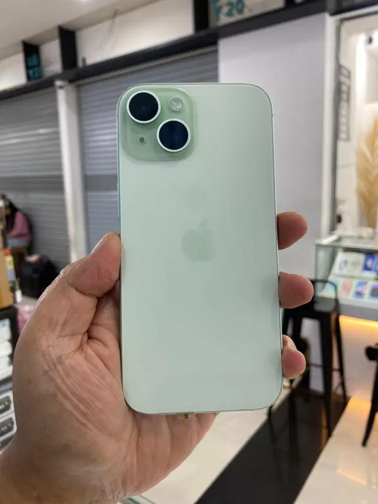 iPhone 15 128Gb Mulus Fullset All Operator