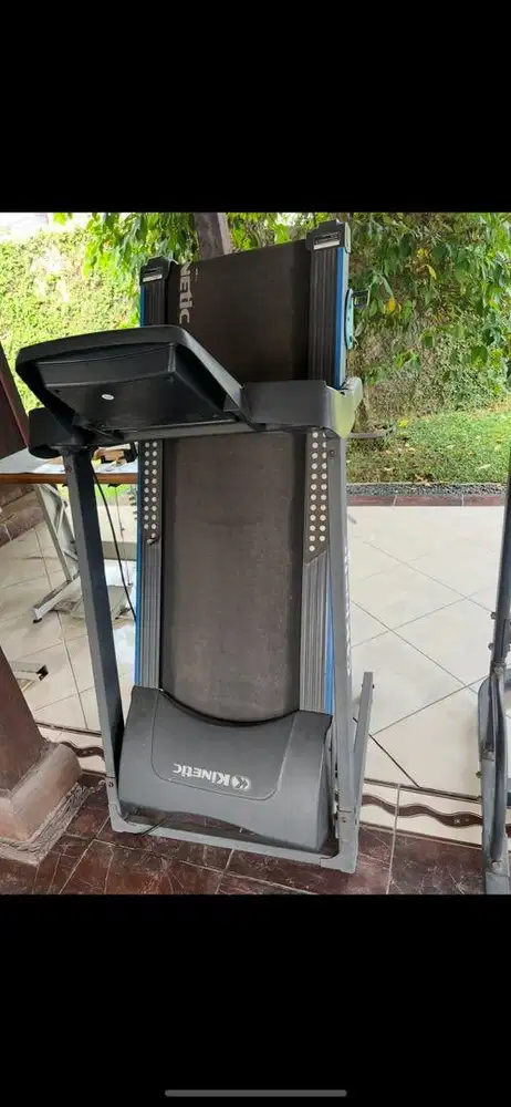 Alat Tredmill Kinetic