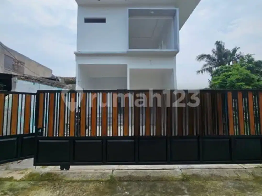 Rumah dijual di Pondok Labu, Cilandak
