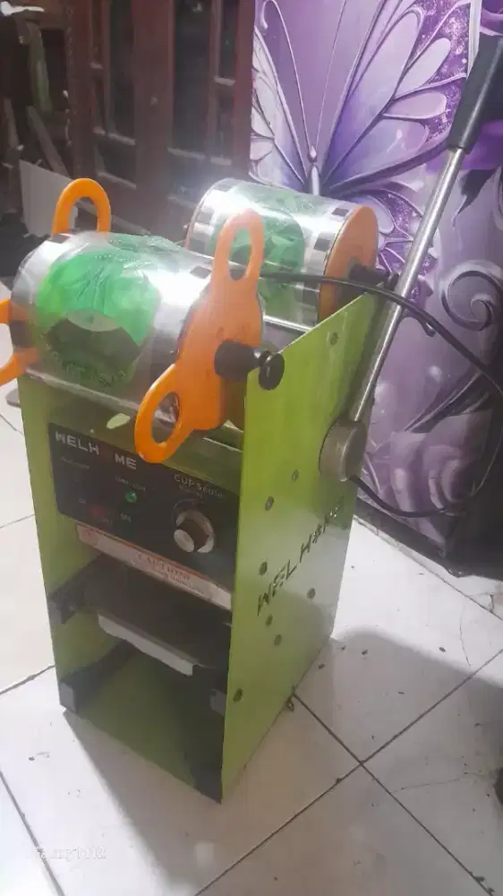 Mesin cup Sealer