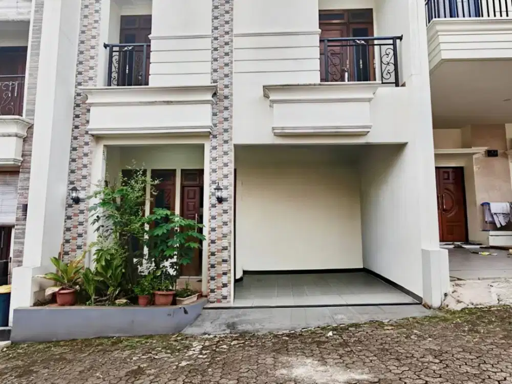 Dijual rumah baru ‎Dalam Cluster di Jagakarsa cocok untuk Pasangan muda