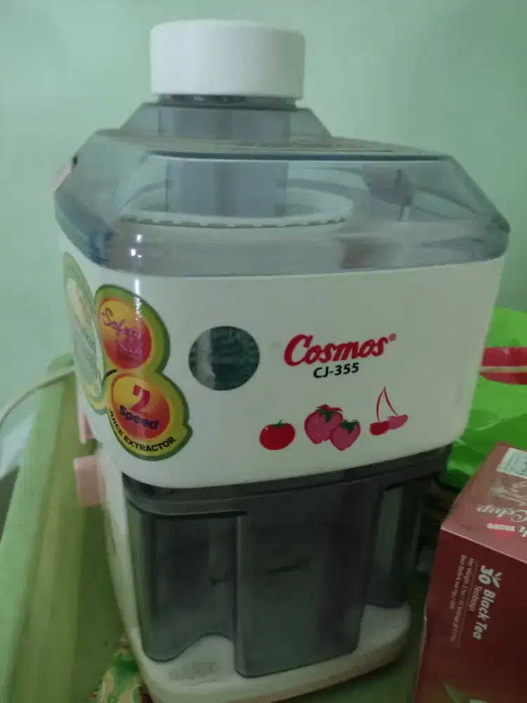 Cosmos Juicer Bekas