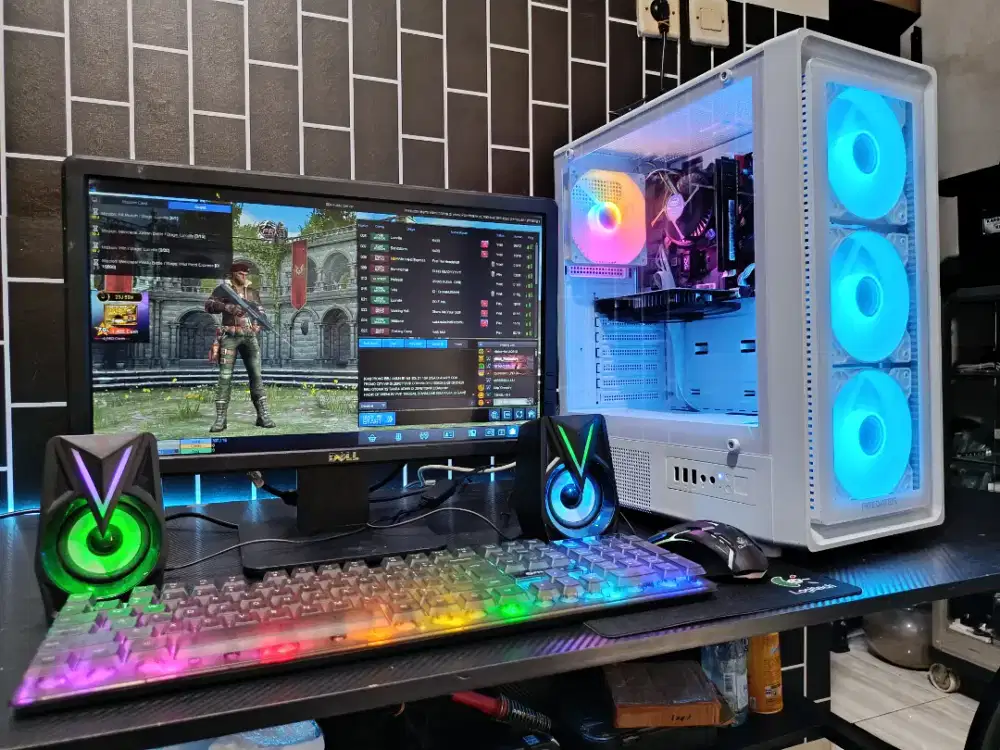 Pc Core i7 gaming editing kantor Olshop cocok. Lngkap 1 set siap pakai