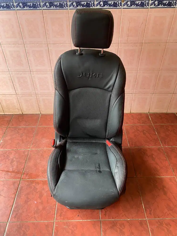 JOK DEPAN KIRI NISSAN JUKE