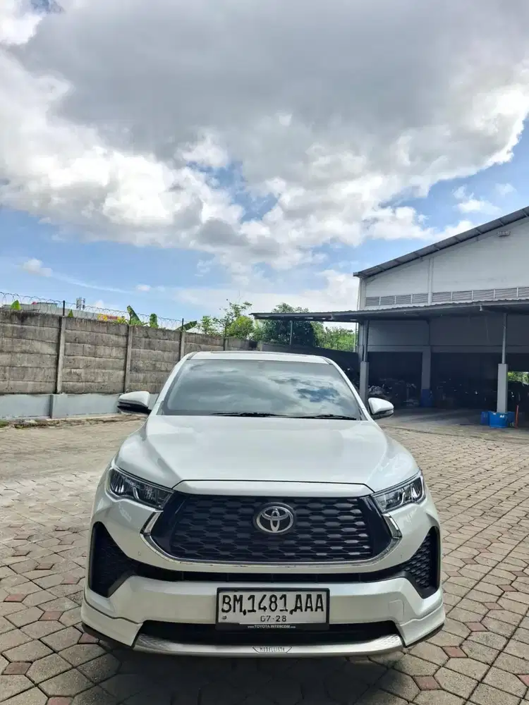 Zenix hybrid 2023 V modellista matic. Km 34rb