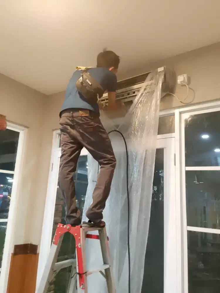 Cuci dan service Ac rumah