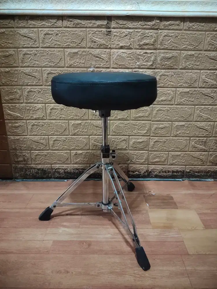 Kursi drum TAMA