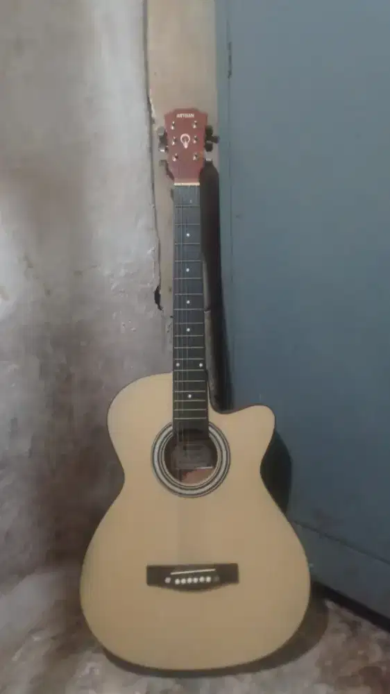 Jual Gitar Artisan